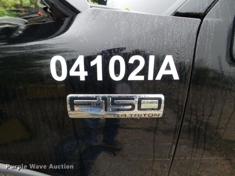 image for item DC4576 2004 Ford F150 SuperCrew pickup truck