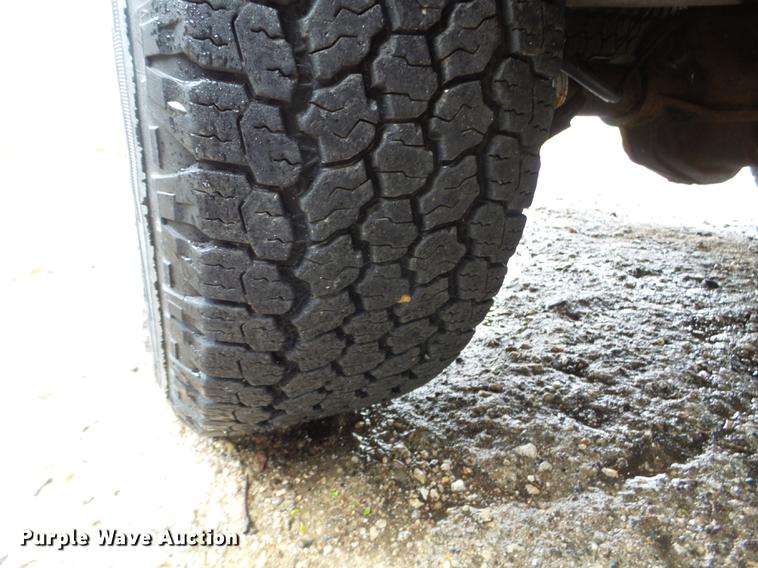 image for item DC4576 2004 Ford F150 SuperCrew pickup truck