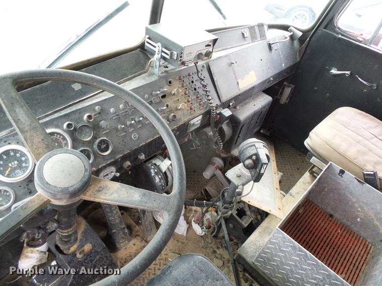 image for item DC5174 1981 Oshkosh A-1844-1 ladder fire truck