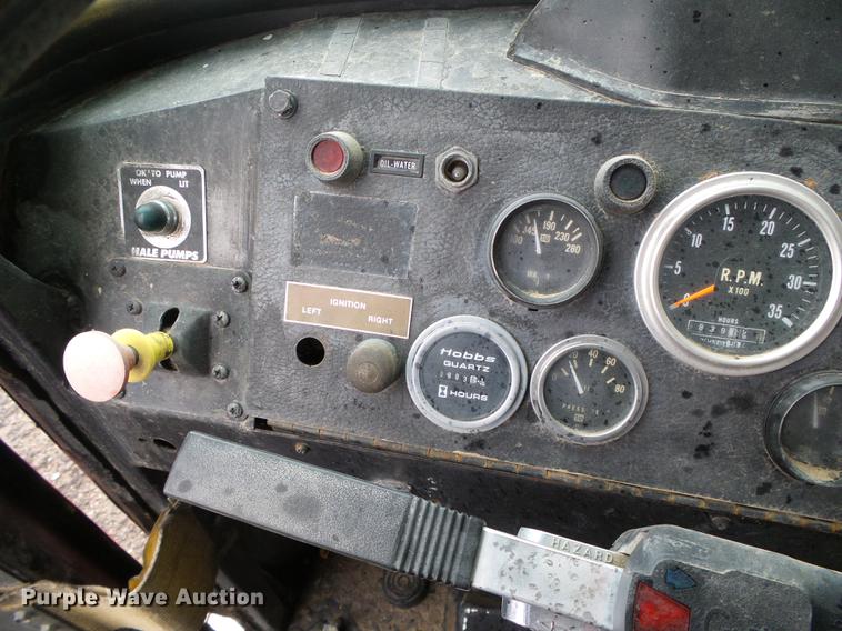 image for item DC5174 1981 Oshkosh A-1844-1 ladder fire truck