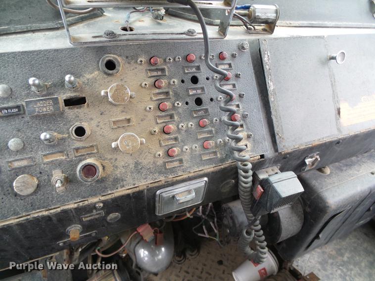 image for item DC5174 1981 Oshkosh A-1844-1 ladder fire truck