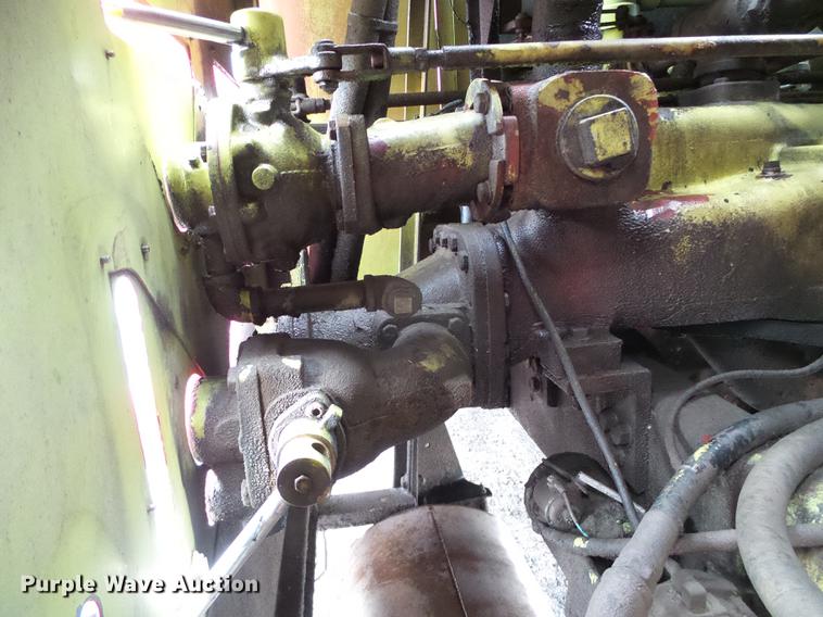 image for item DC5174 1981 Oshkosh A-1844-1 ladder fire truck