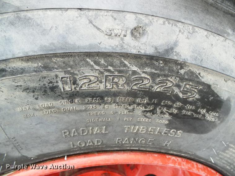 image for item DC5174 1981 Oshkosh A-1844-1 ladder fire truck