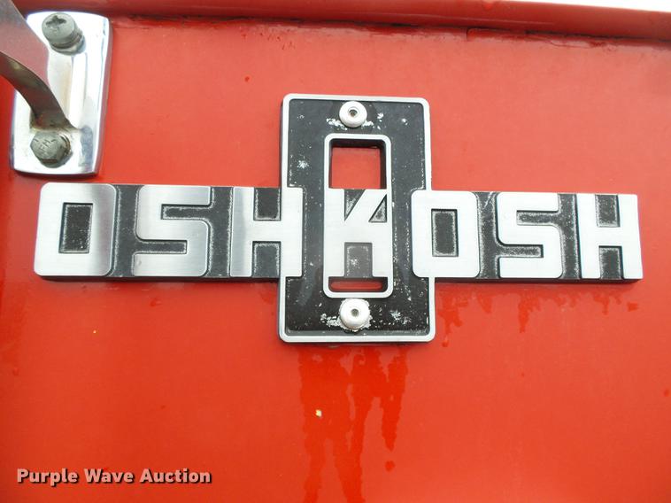 image for item DC5174 1981 Oshkosh A-1844-1 ladder fire truck