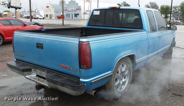 image for item DC5175 1995 GMC Sierra C2500 Ext. Cab pickup truck