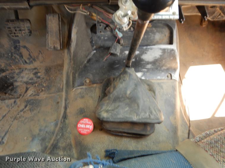 image for item DC8697 1993 GMC TopKick C6500 dump truck