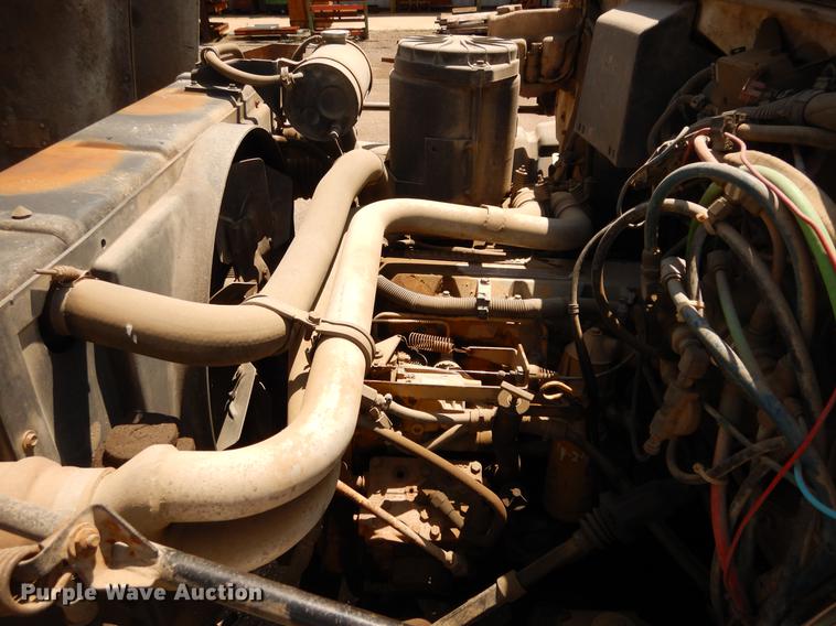 image for item DC8697 1993 GMC TopKick C6500 dump truck