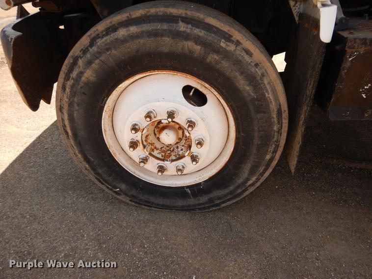 image for item DC8697 1993 GMC TopKick C6500 dump truck