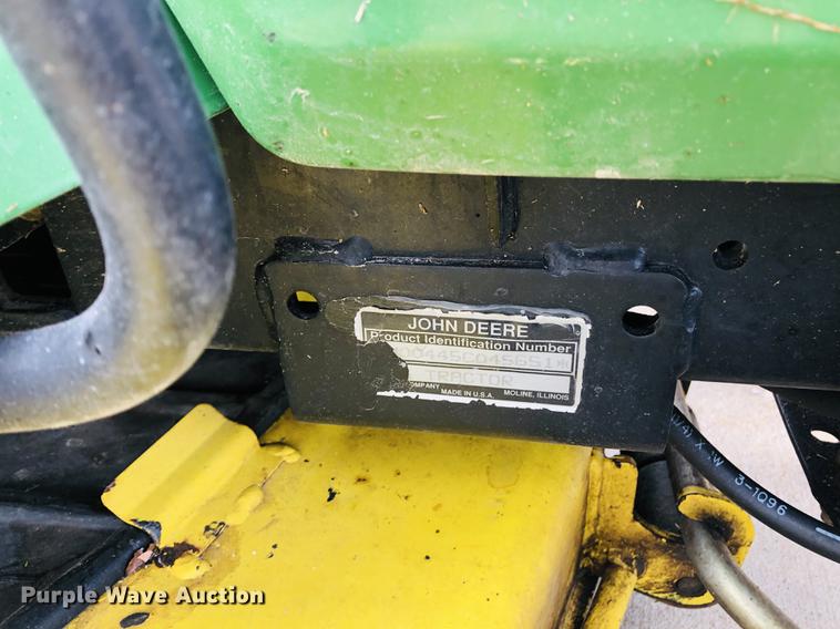 image for item DC8701 1996 John Deere 445 lawn mower