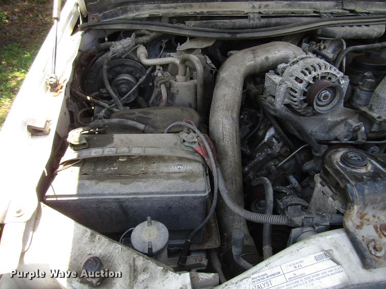 image for item DD3007 2006 Ford F350 Super Duty pickup truck