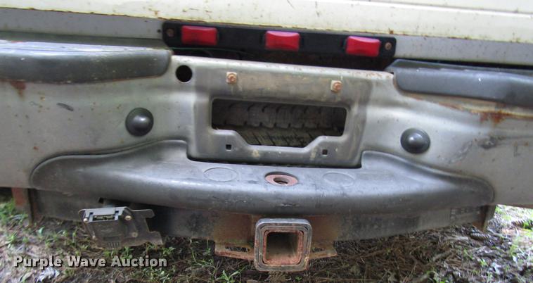 image for item DD3007 2006 Ford F350 Super Duty pickup truck
