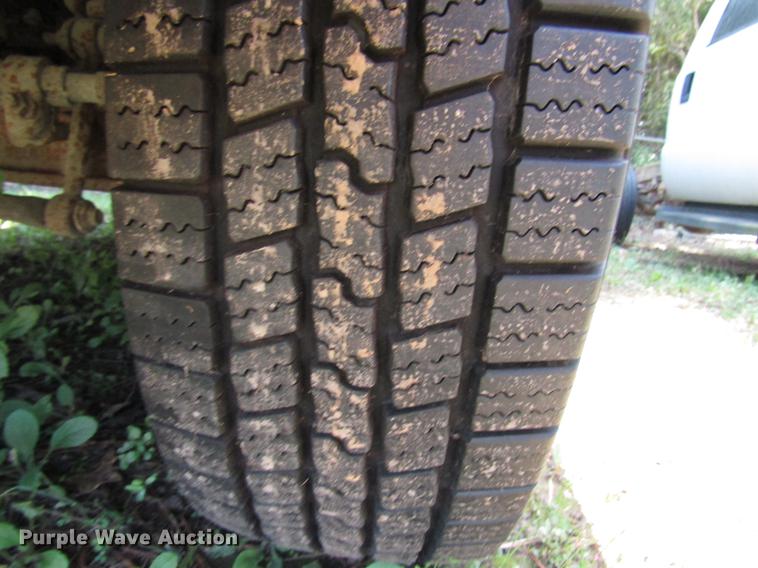 image for item DD3007 2006 Ford F350 Super Duty pickup truck