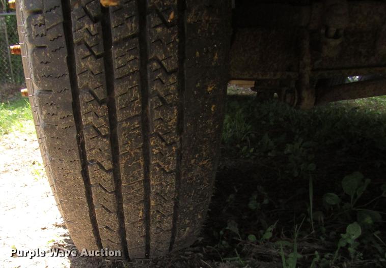 image for item DD3007 2006 Ford F350 Super Duty pickup truck