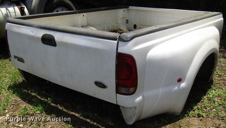 image for item DD3009 Ford F350 pickup truck bed