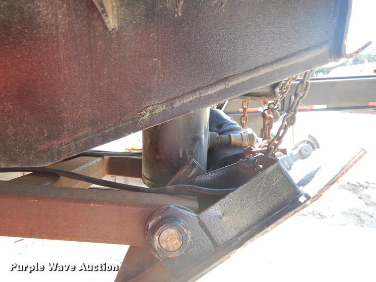 image for item DD3013 1978 Lufkin end dump trailer