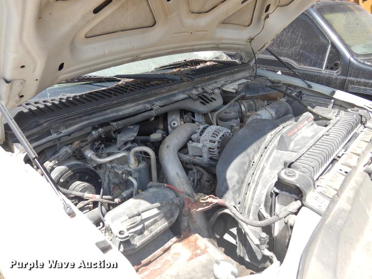 image for item DD3014 2006 Ford F350 Super Duty Crew Cab pickup truck