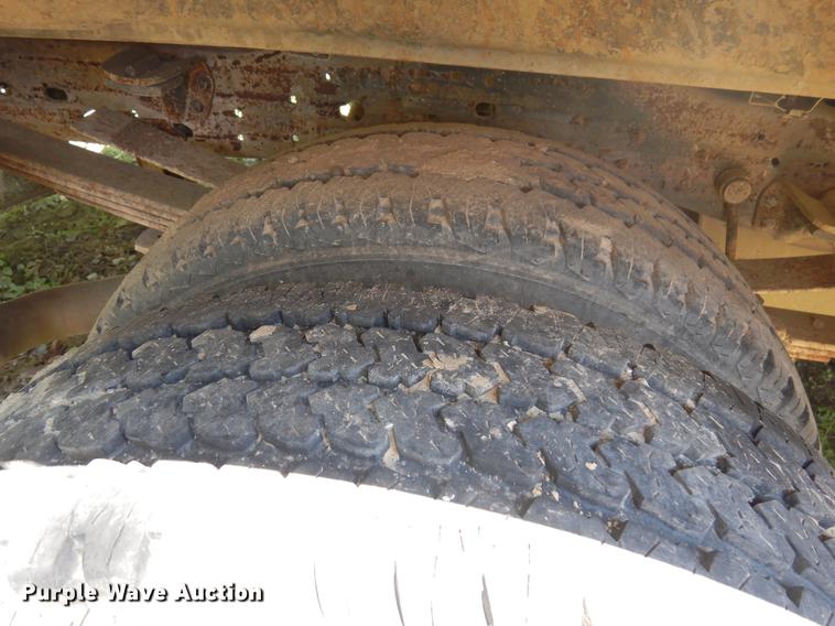 image for item DD3014 2006 Ford F350 Super Duty Crew Cab pickup truck