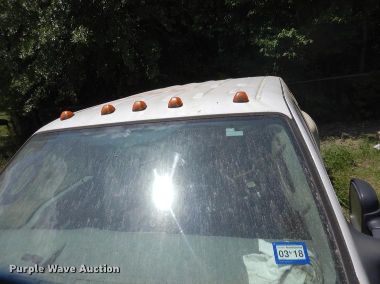 image for item DD3014 2006 Ford F350 Super Duty Crew Cab pickup truck