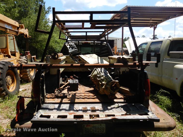 image for item DD3015 1999 Ford F350 Super Duty Crew Cab pickup truck