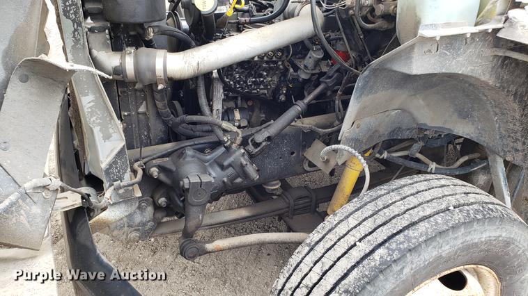 image for item DD4723 1993 Ford F700 dump truck