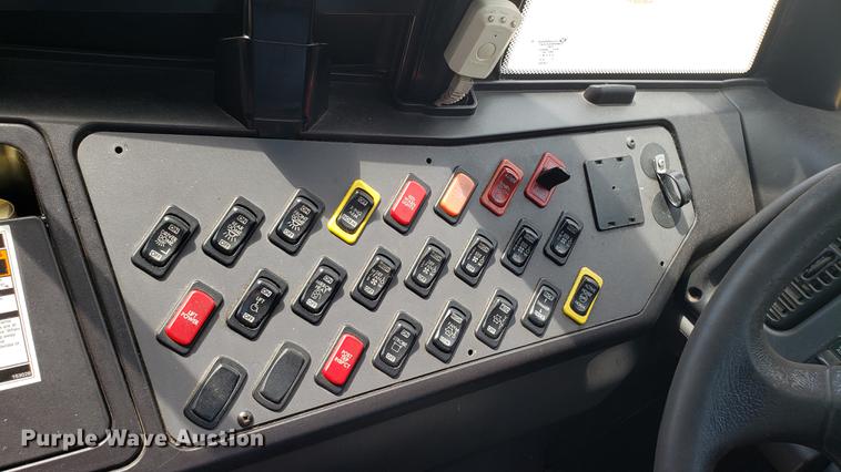 image for item DD4738 2011 Freightliner B2 Thomas school bus