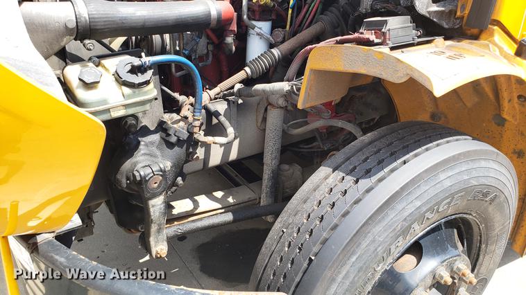 image for item DD4738 2011 Freightliner B2 Thomas school bus