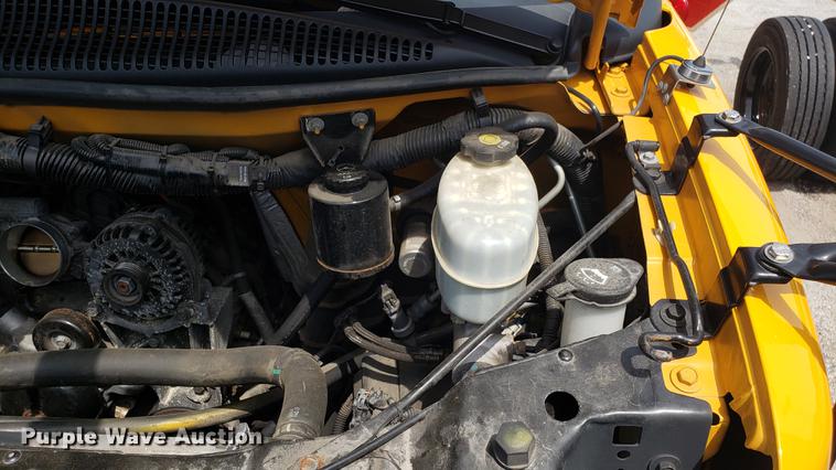 image for item DD4739 2012 Chevrolet Express G4500 shuttle bus