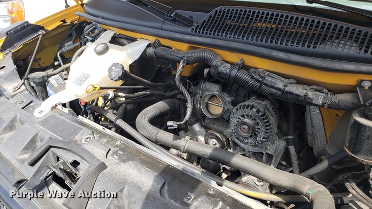 image for item DD4739 2012 Chevrolet Express G4500 shuttle bus