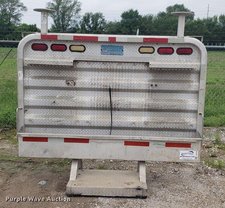 image for item DD4746 Merritt aluminum headache rack