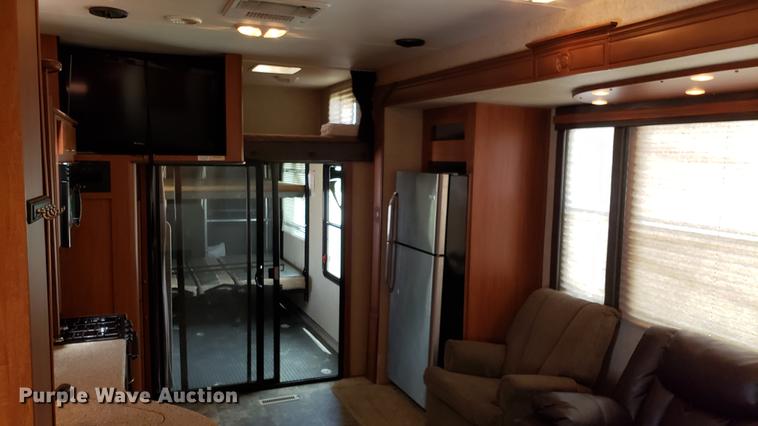 image for item DD4757 2012 Heartland Cyclone HD toy hauler camper