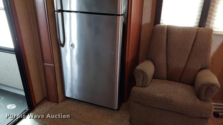 image for item DD4757 2012 Heartland Cyclone HD toy hauler camper