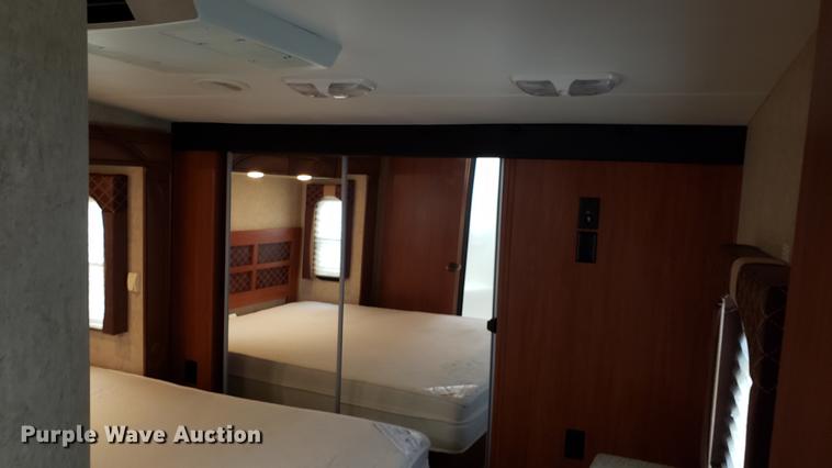 image for item DD4757 2012 Heartland Cyclone HD toy hauler camper