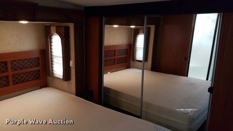 image for item DD4757 2012 Heartland Cyclone HD toy hauler camper