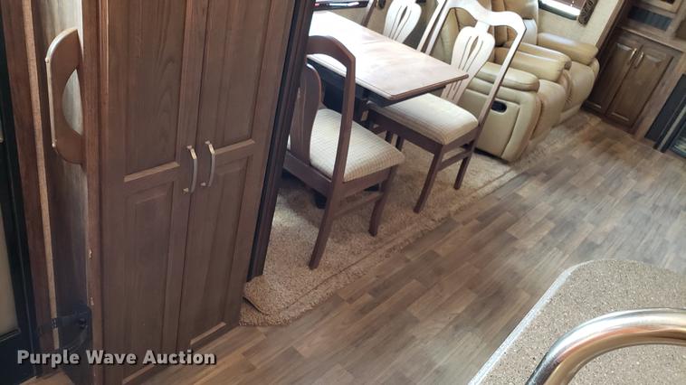 image for item DD4758 2016 Keystone Avalanche camper