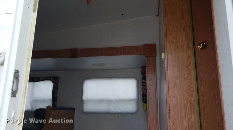 image for item DD4761 2000 Dutchman camper