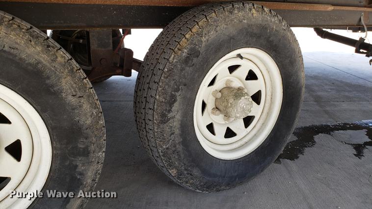 image for item DD4761 2000 Dutchman camper