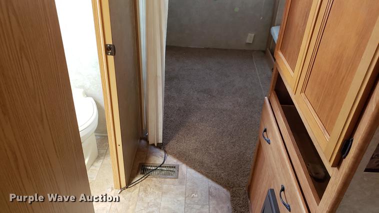 image for item DD4764 2009 Keystone Sprinter camper