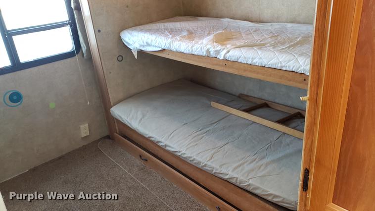 image for item DD4764 2009 Keystone Sprinter camper