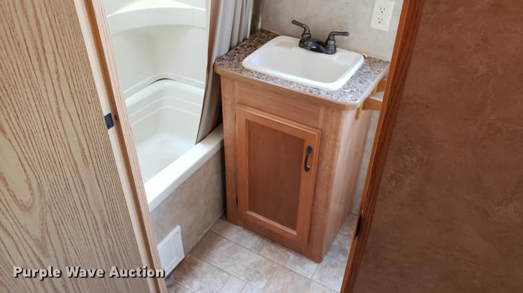 image for item DD4764 2009 Keystone Sprinter camper