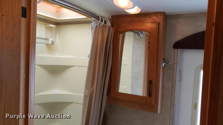 image for item DD4764 2009 Keystone Sprinter camper