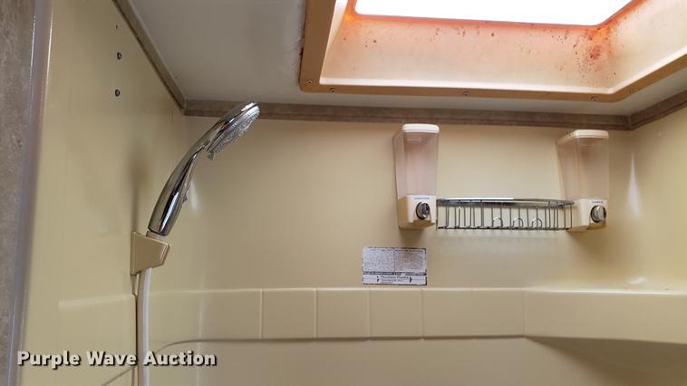 image for item DD4764 2009 Keystone Sprinter camper