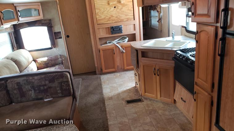 image for item DD4764 2009 Keystone Sprinter camper