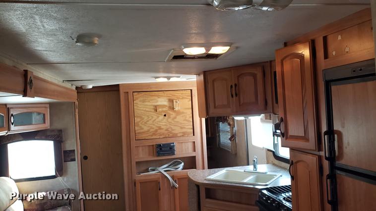 image for item DD4764 2009 Keystone Sprinter camper