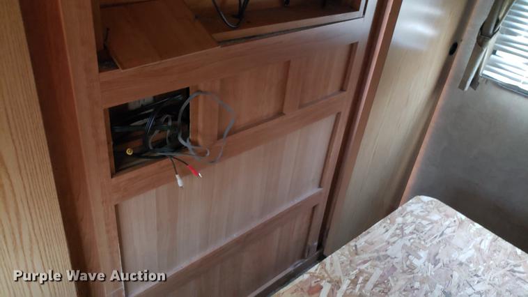 image for item DD4764 2009 Keystone Sprinter camper