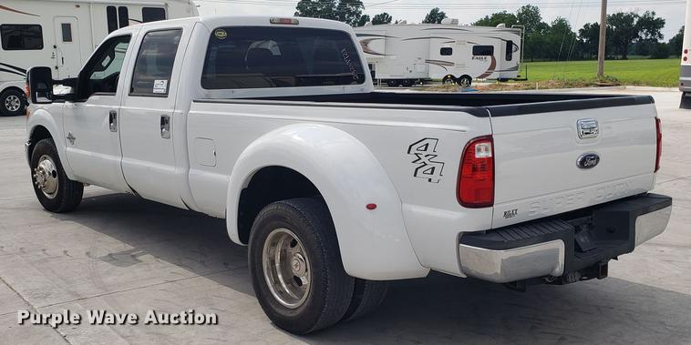 image for item DD4771 2011 Ford F350 Super Duty Crew Cab pickup truck