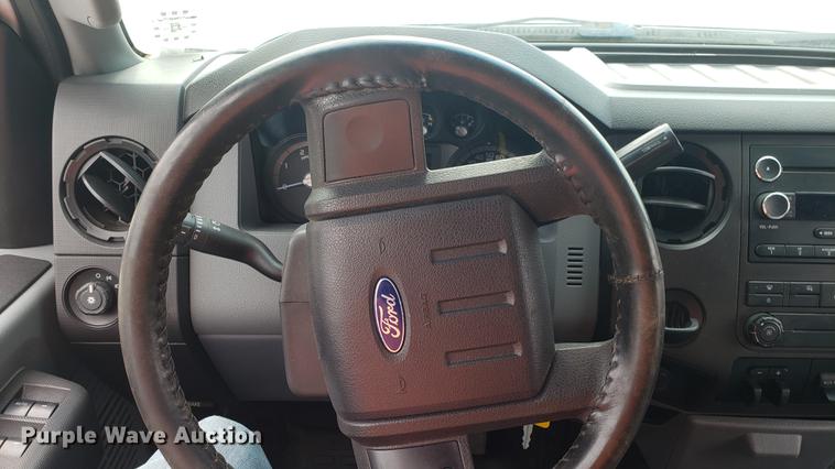 image for item DD4771 2011 Ford F350 Super Duty Crew Cab pickup truck