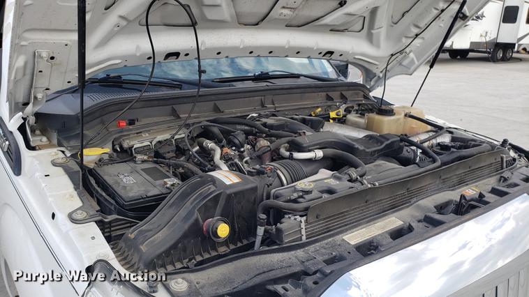 image for item DD4771 2011 Ford F350 Super Duty Crew Cab pickup truck