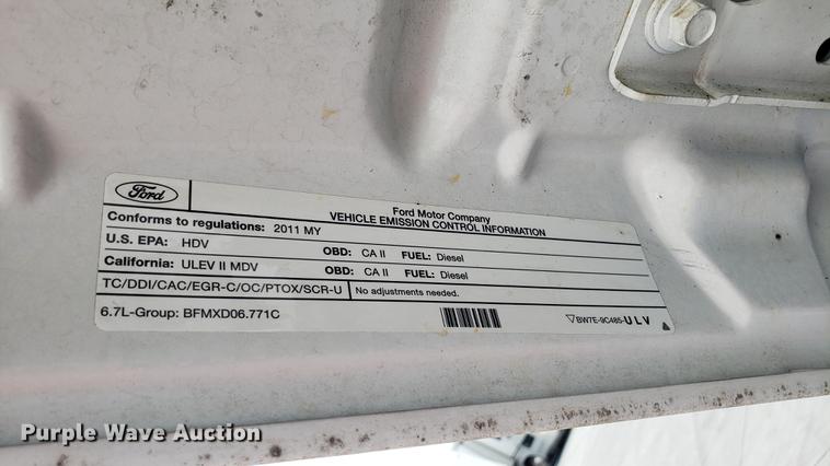 image for item DD4771 2011 Ford F350 Super Duty Crew Cab pickup truck