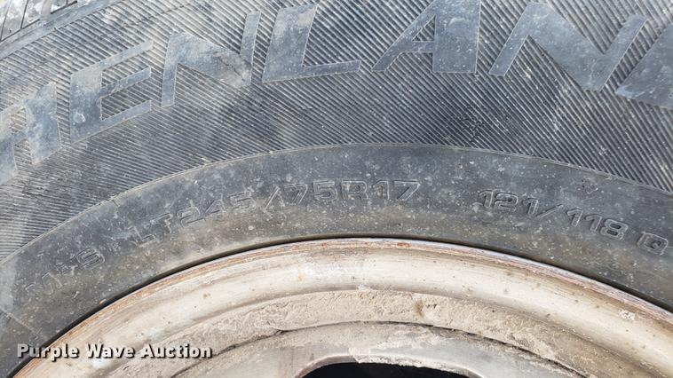 image for item DD4771 2011 Ford F350 Super Duty Crew Cab pickup truck