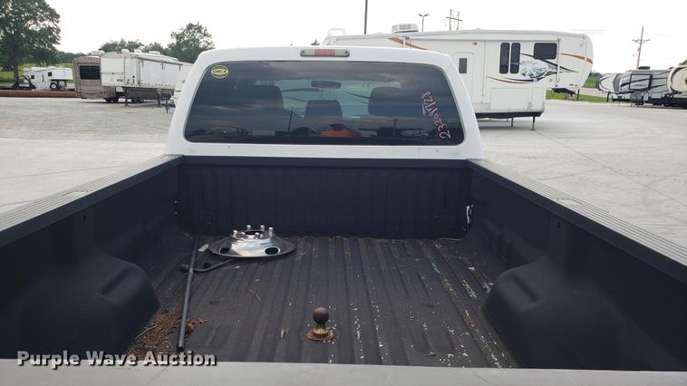 image for item DD4771 2011 Ford F350 Super Duty Crew Cab pickup truck